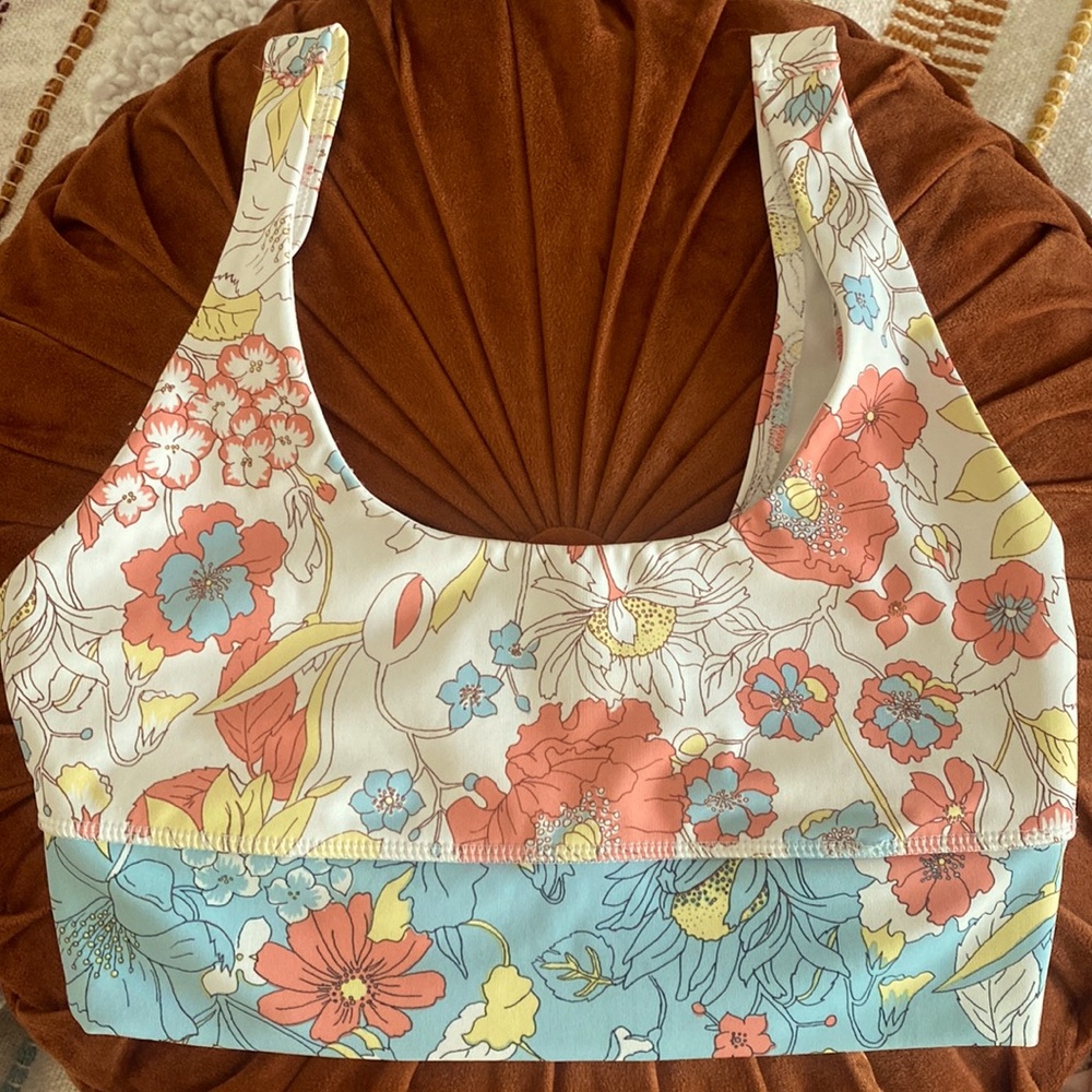 NWOT F21 Floral Sports Bra S - Picture 6 of 7